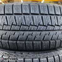 215/65 R16 KUMHO WINTERCRAFT ICE WI61 2020 (426T40325)
