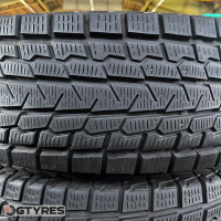 215/80 R16 YOKOHAMA ICE GUARD G075 2022 (440T40325)