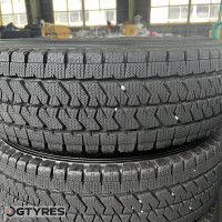 195/80 R15 L.T. BRIDGESTONE BLIZZAK VL10 2023 (723T40325)