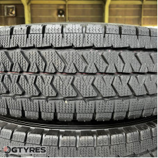 195/80 R15 L.T. BRIDGESTONE BLIZZAK VL10 2023 (724T40325)