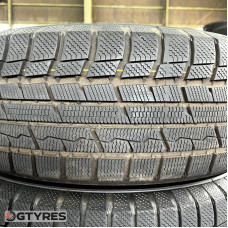 215/70 R16 TOYO WINTER TRANPATH TX 2020 (853T40325)