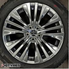 TOYOTA HARRIER/VENZA R19 5x114.3 7JJ ET35 (452D40325)