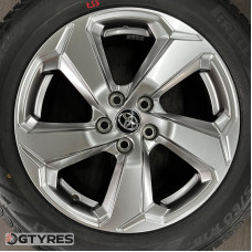 TOYOTA RAV4 R18 5x114.3 7JJ ET35 (557D40325)