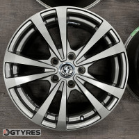 STVTZ  R17 5x114.3 7JJ ET40 (667D40325)