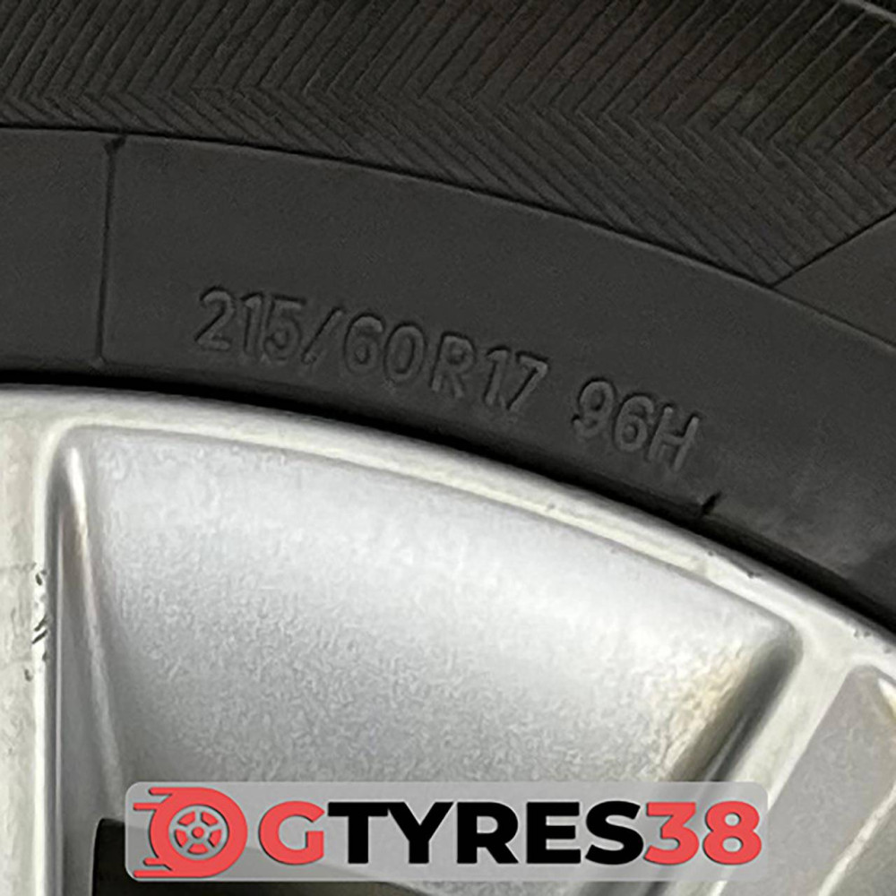 215/60 R17 TOYO PROXES CL1 SUV 2020 (8T40304)  3 
