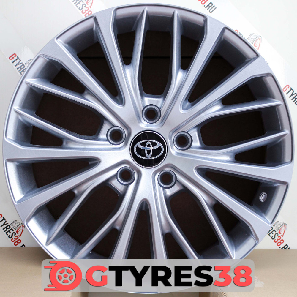 RST R028 (Camry) 8,0x18 ch 60,1 PCD 5x114,3 ET 50 S   