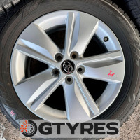 TOYOTA R17 5x114.3 7JJ ET35 (89D40724)