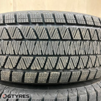 265/70 R16 BRIDGESTONE Blizzak DM-V3 2024 (493T40925)